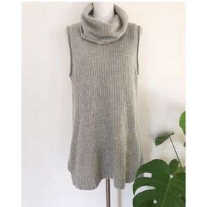 Saks Fifth Avenue Sleeveless Cashmere Knit Sweater xl
